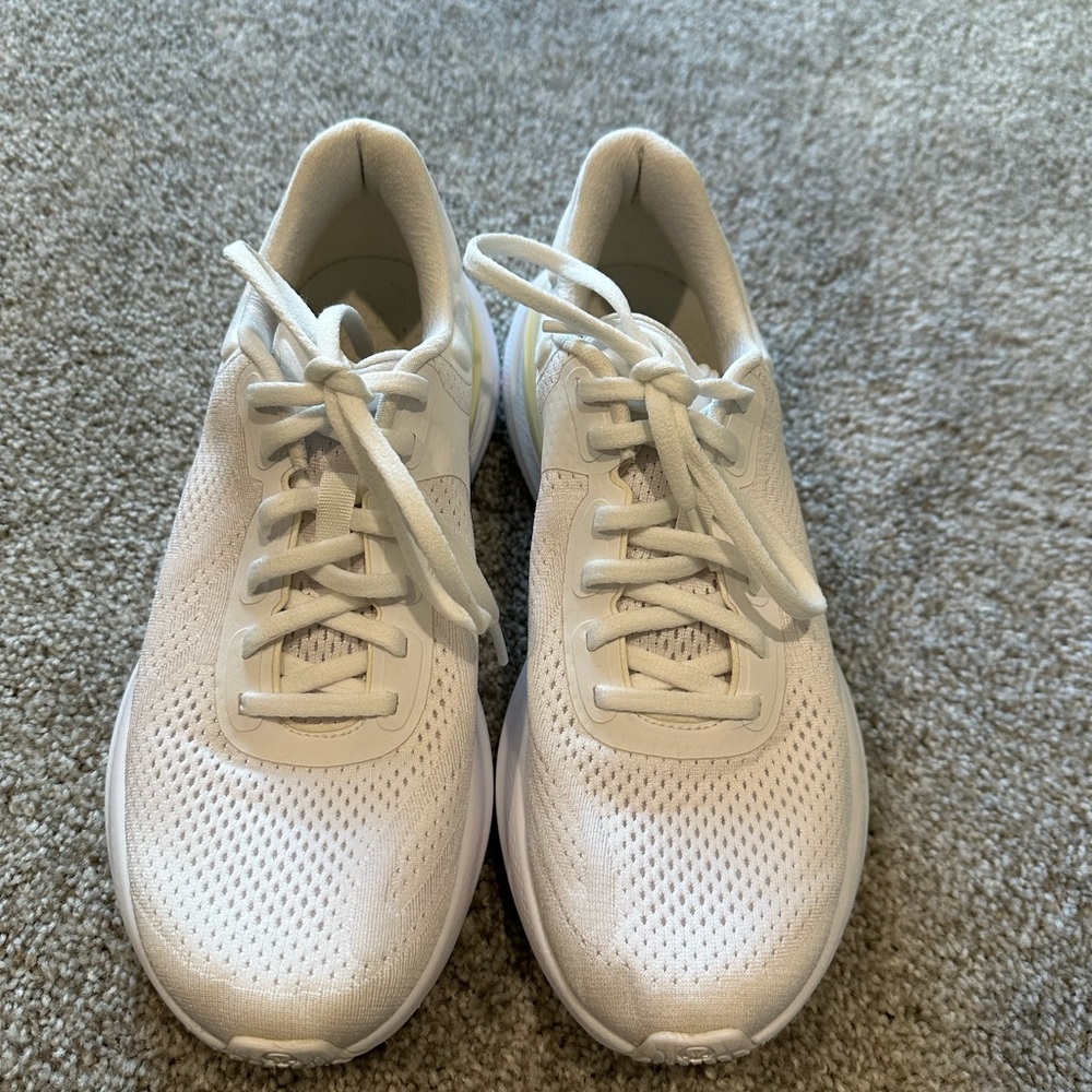 Lululemon White Beyondfeel Sneakers